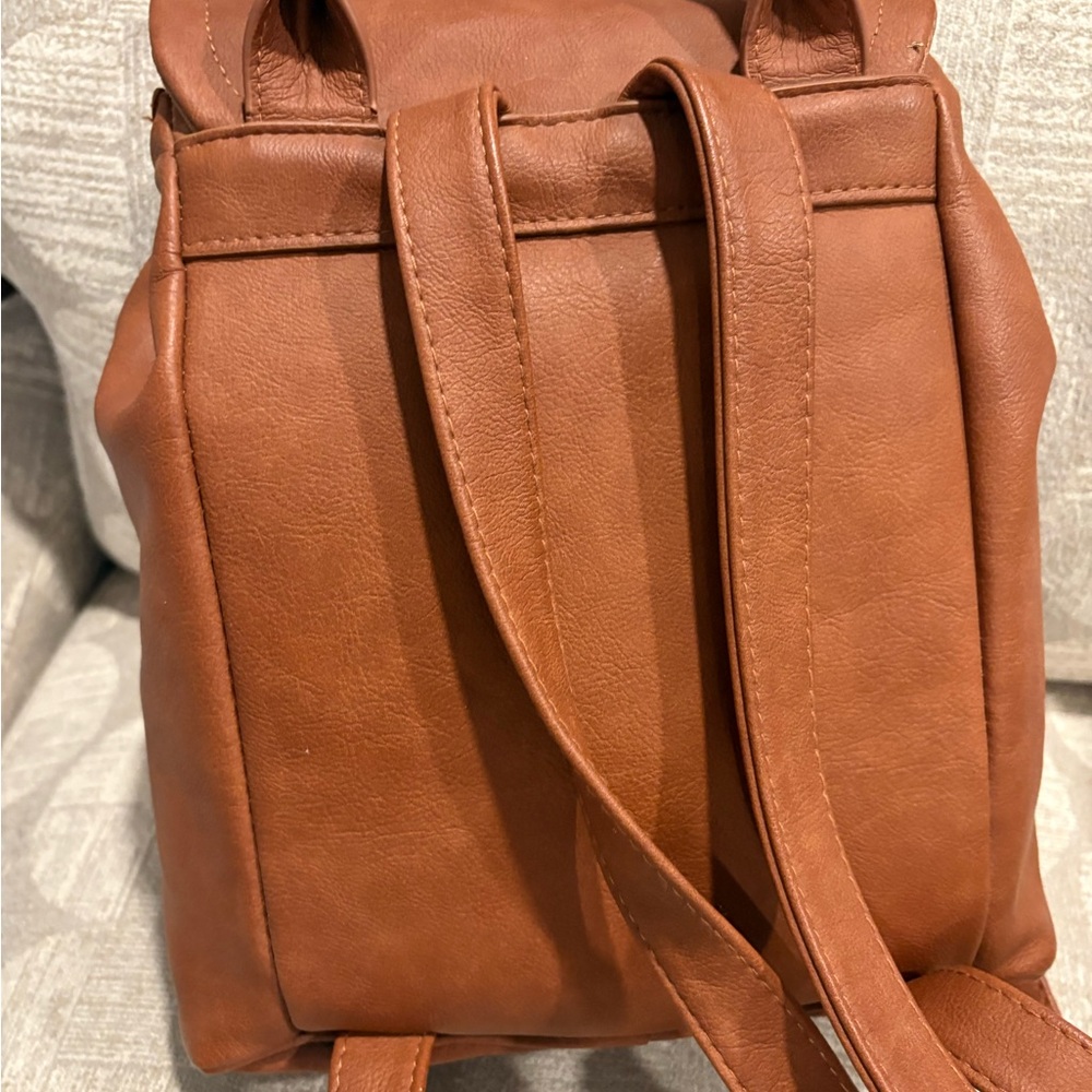 Universal Thread Backpack - image 2